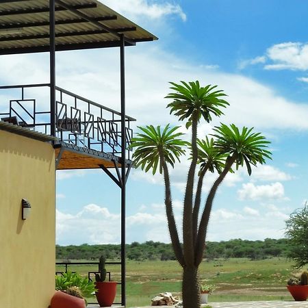 Ovita Wildlife Restcamp Okazize Extérieur photo