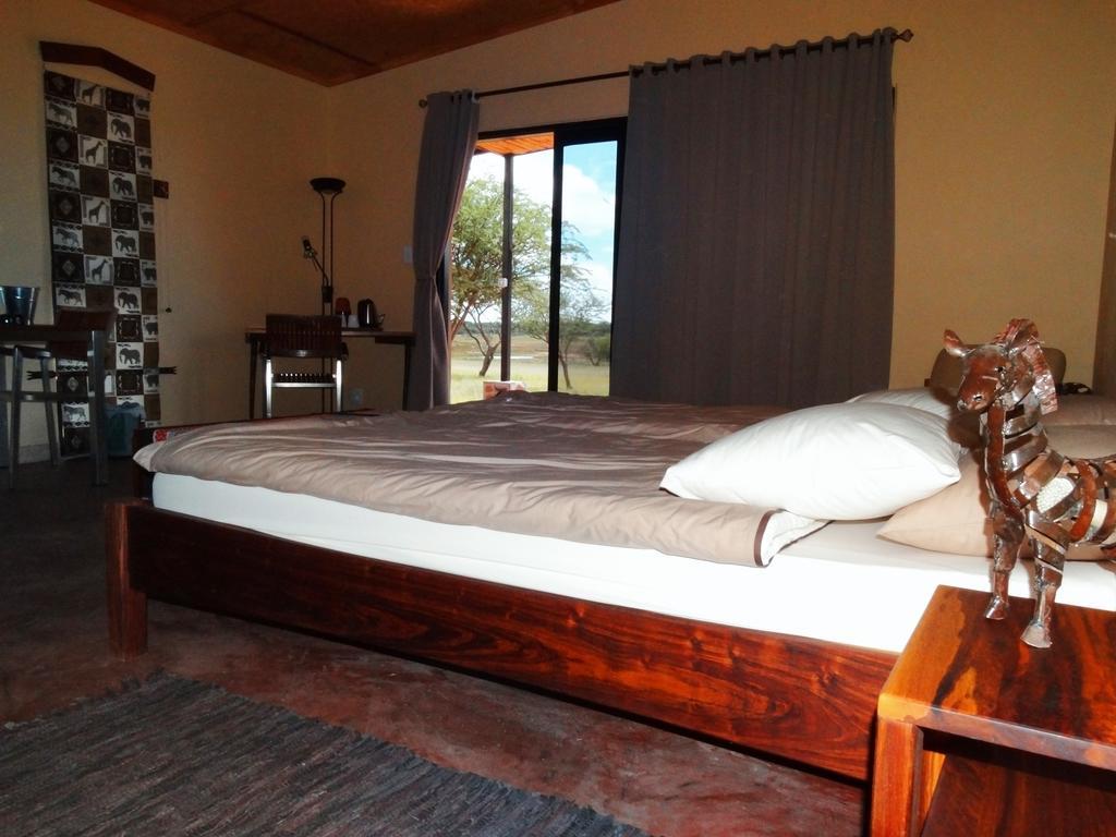 Ovita Wildlife Restcamp Okazize Chambre photo